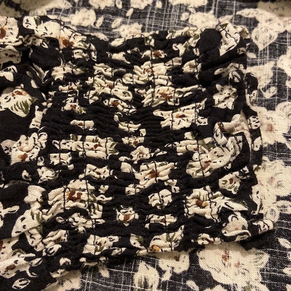 FRNCH XS Cihem black floral top - Picture 4 of 7